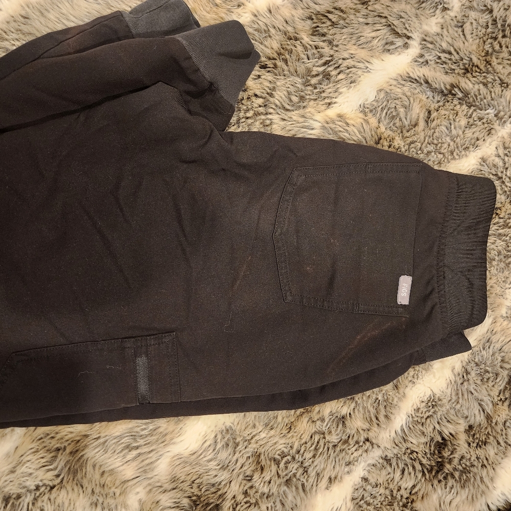 Small FIGS jogger scrub pants black - Picture 4 of 6